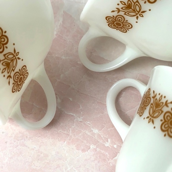 Vintage Pyrex Brown Floral Tea/Coffee Cups 7oz - Picture 11 of 13